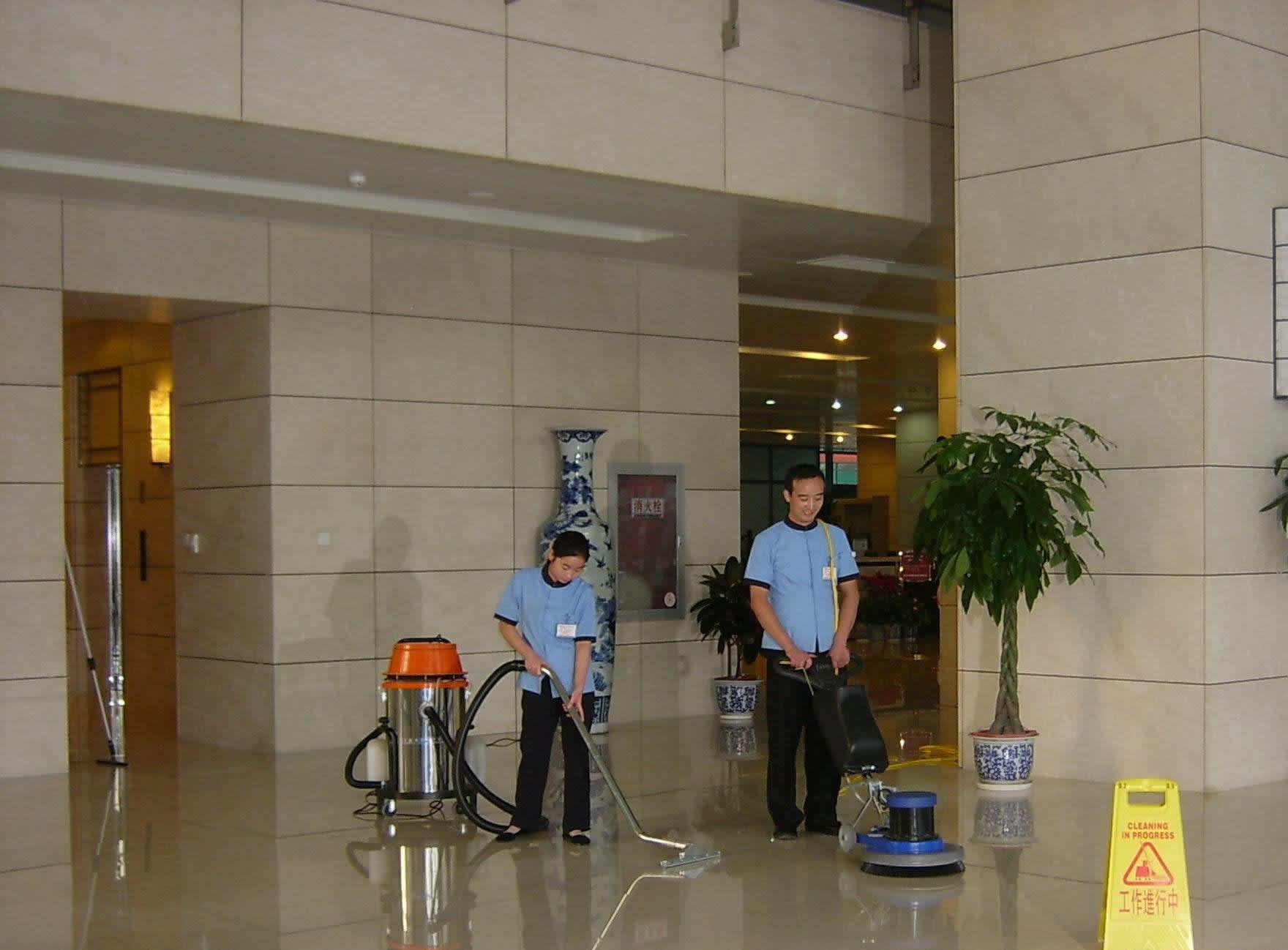 白碱滩区社区保洁